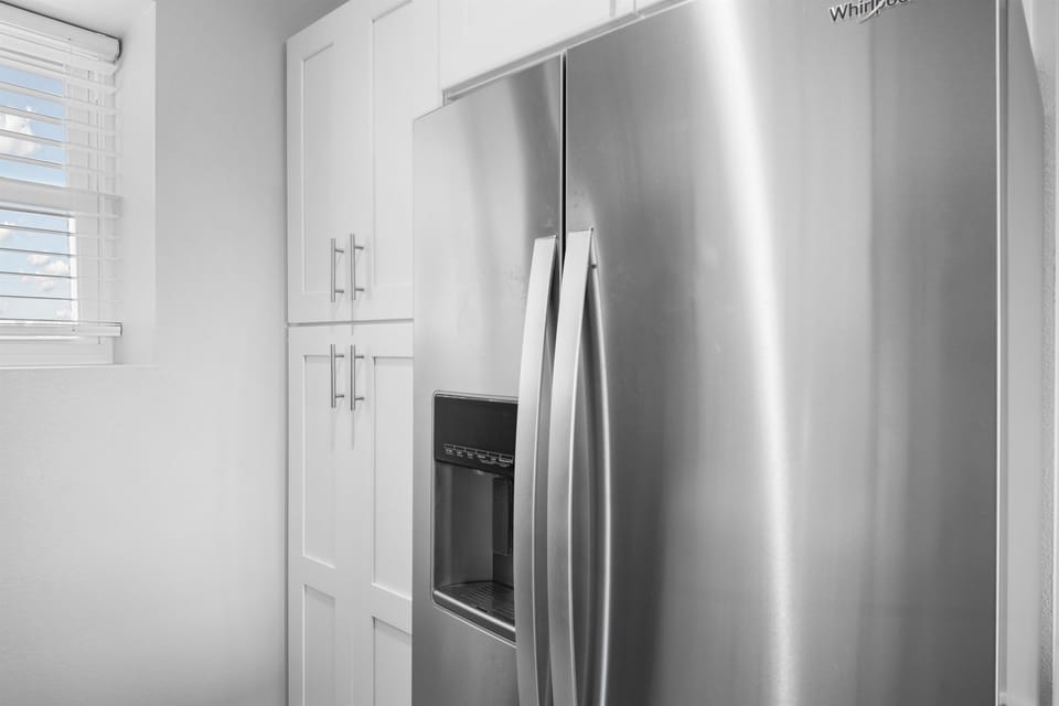 Modern Kitchen w/ Stainless Appliances