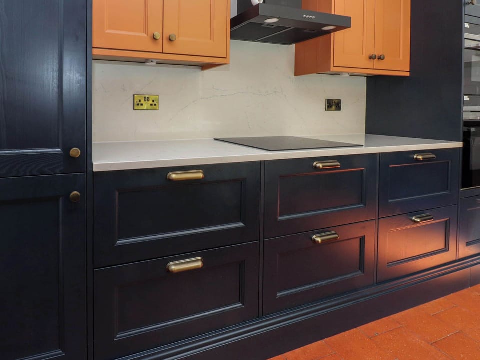 Dishwasher, cookware/dishes/utensils