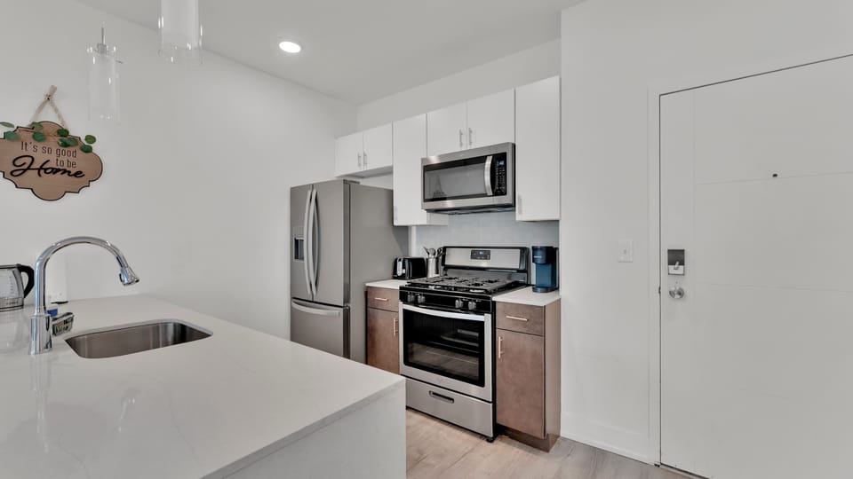 Full Kitchen