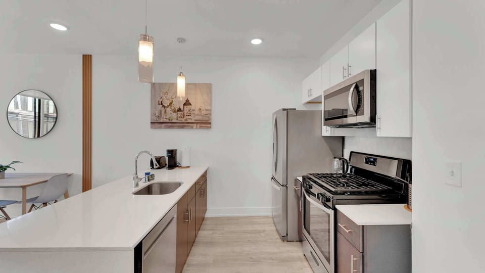 Full Kitchen