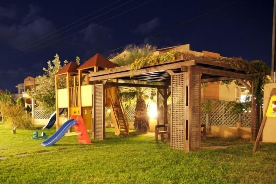 Children's play area - outdoor