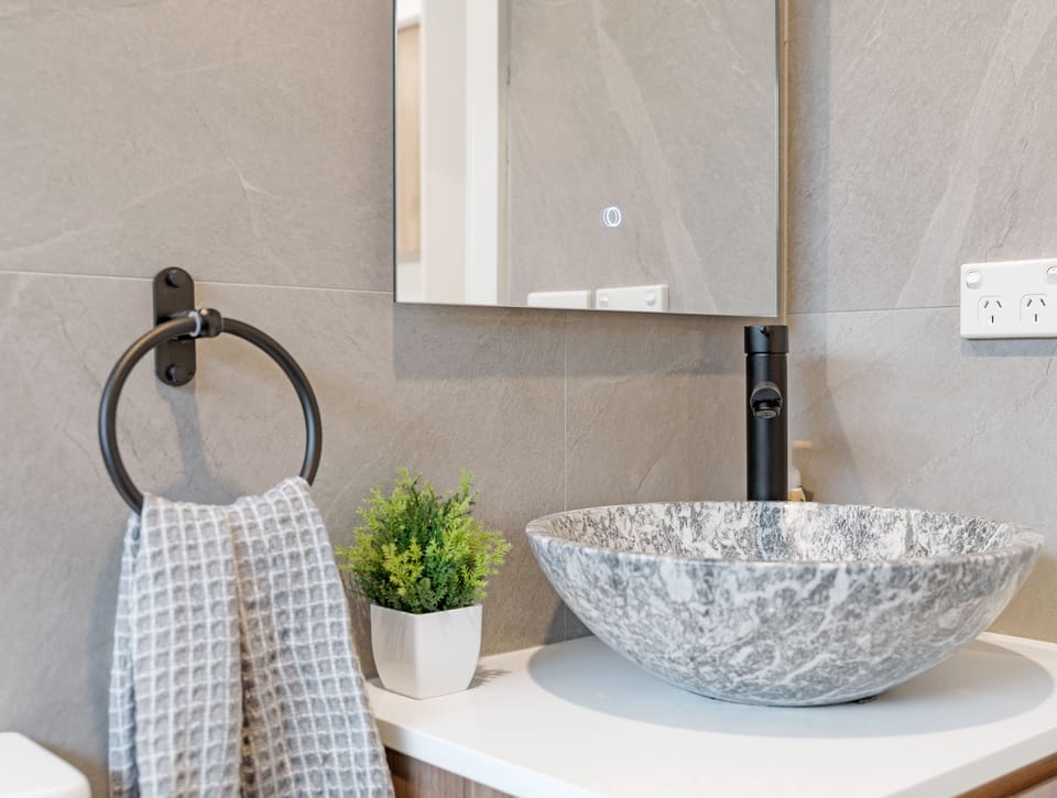 Kozyguru | Cobbitty | Cozy One-Bedroom Retreat Apartment in Sydney