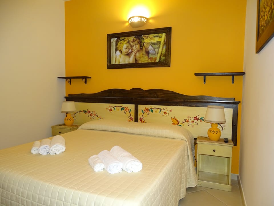 Standard Room, Park View | Down comforters, minibar, desk, laptop workspace