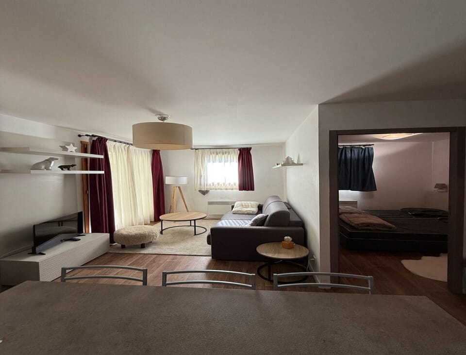 Apartment | Living room