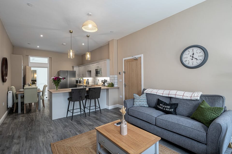Apartment | Living room