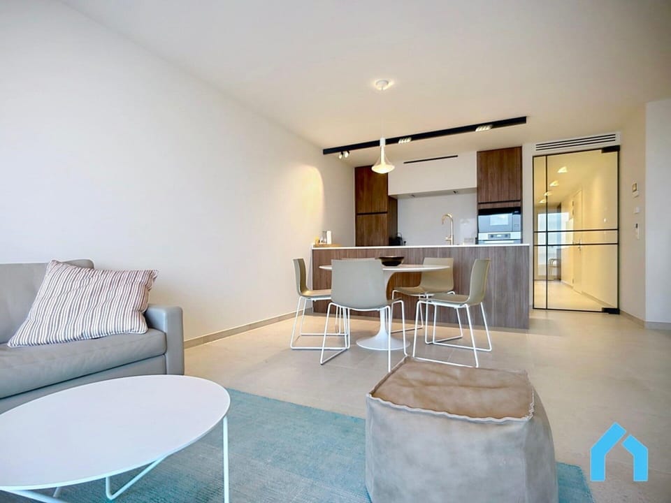 Apartment | Living room