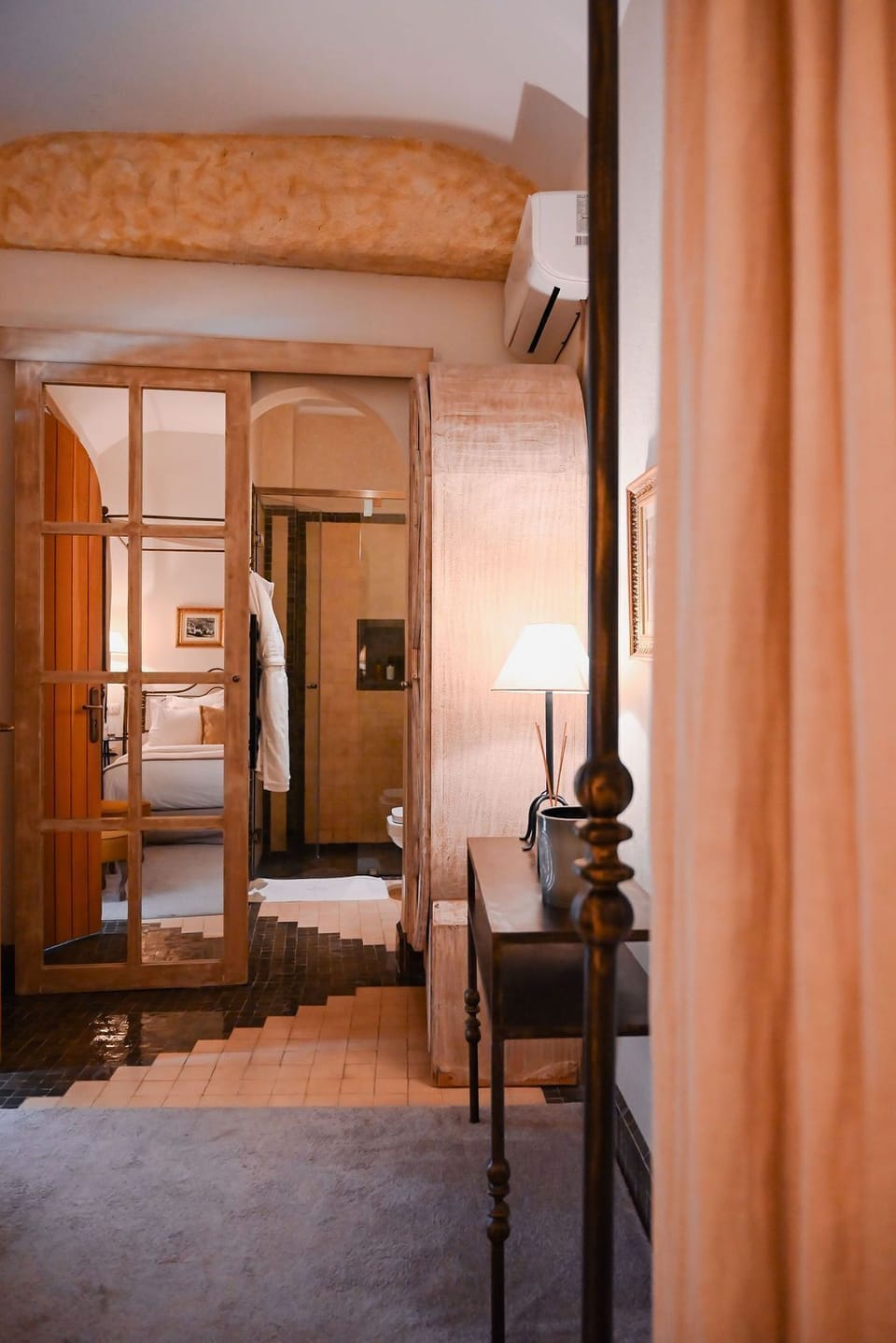 Design Double Room, Ensuite (Wazani ) | Premium bedding, in-room safe, free cribs/infant beds, free WiFi