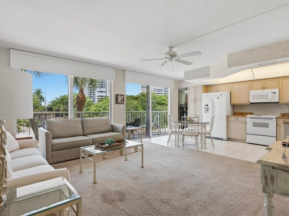 Living Room with pull out couch