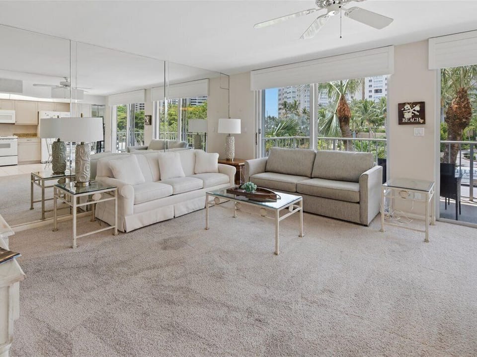 Living Room with pull out couch