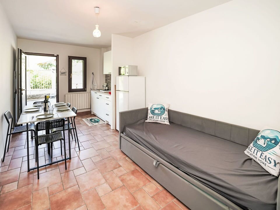 Boat, Watercraft, Marina, Naval Architecture, Dock, Sea, Shade, Port, Boats And Boating--Equipment And Supplies, Harbor