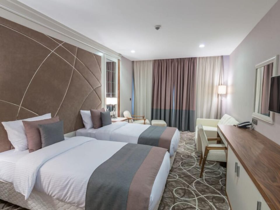Classic Double Room Single Use, City View | Premium bedding, minibar, desk, laptop workspace