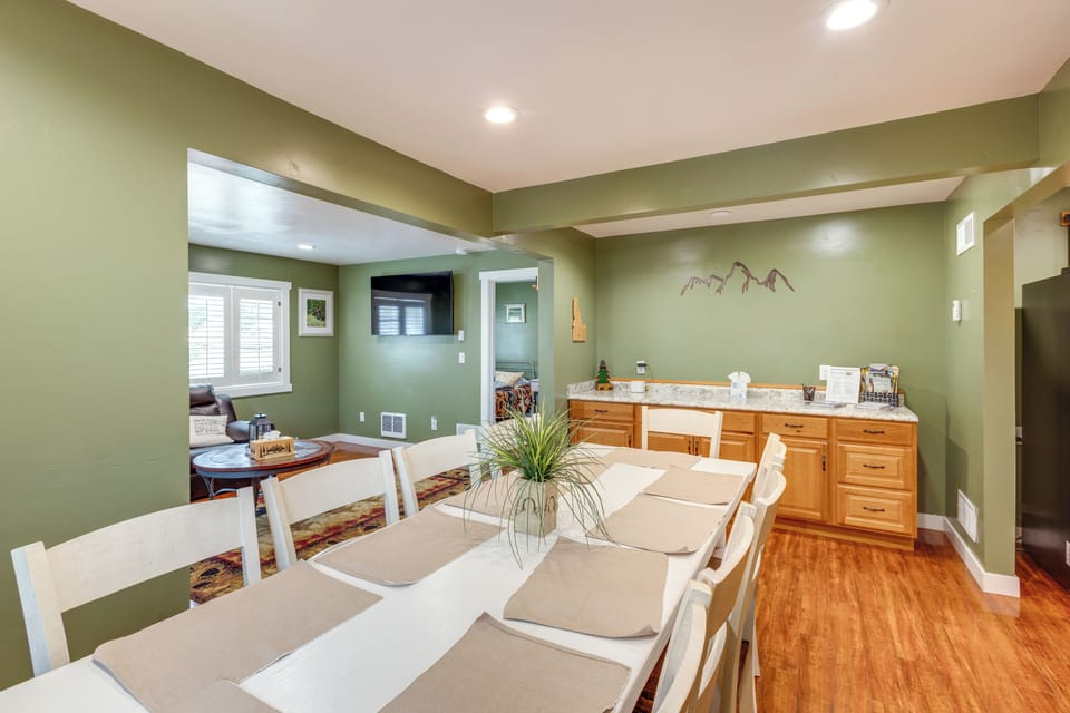 House (Multiple Bedrooms) | Interior