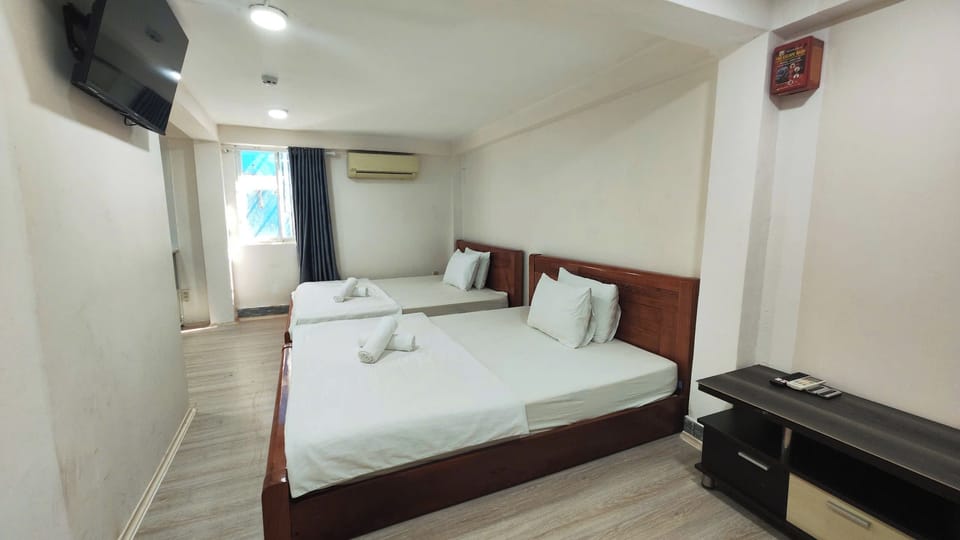 Standard Quadruple Room | Free WiFi, bed sheets
