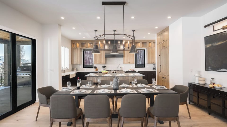 Dining Area, Upper Level - Large dining table for ten persons