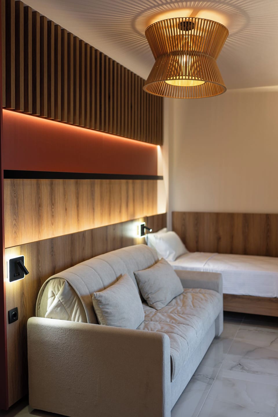 Grand Suite, 1 Bedroom, Sea View | Soundproofing, WiFi (free), bed sheets