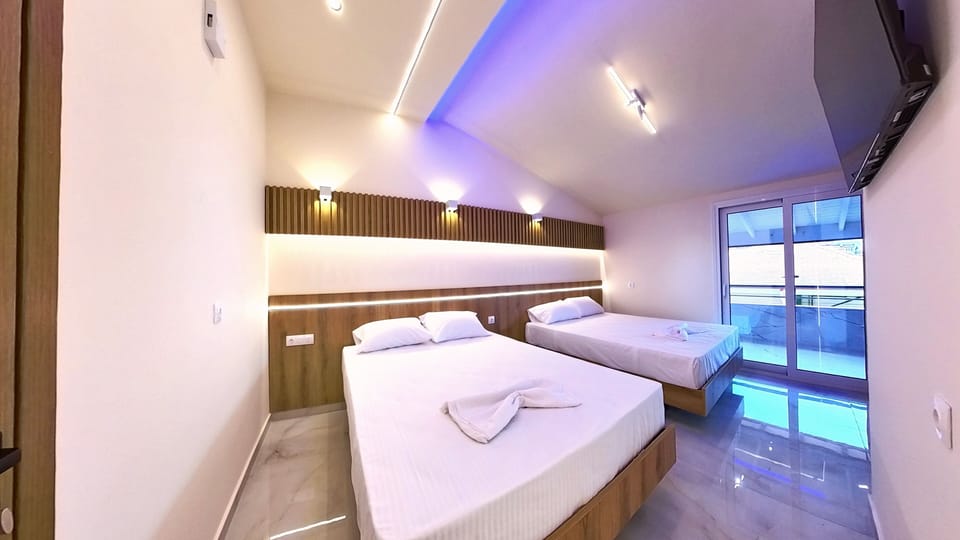 Family Room, Balcony | Soundproofing, free WiFi, bed sheets