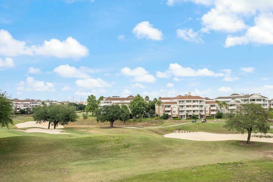 "Relax in a serene golf course retreat! Enjoy stunning views, lush greenery, and nearby residential charm. Perfect for peaceful getaways, close to amenities. Book your stay today and experience tranquility at its best!"