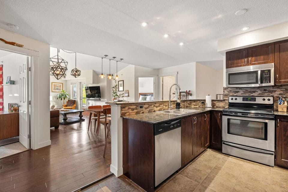 Full kitchen with a drip coffee maker, ground coffee, tea, sugar & basic condiments (ketchup/relish/mustard.)