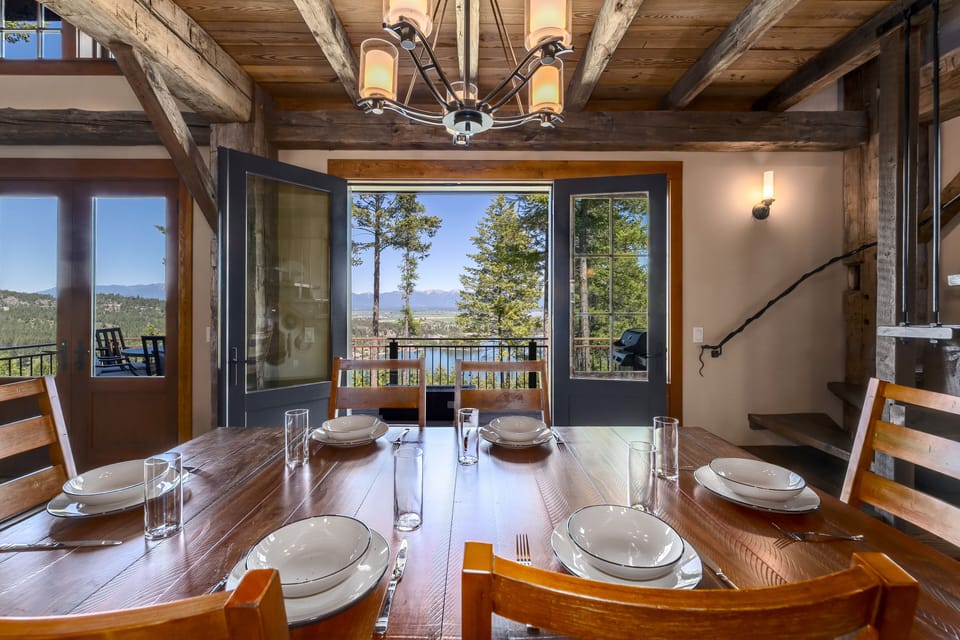 Dining room table with seating for six people | Main Level