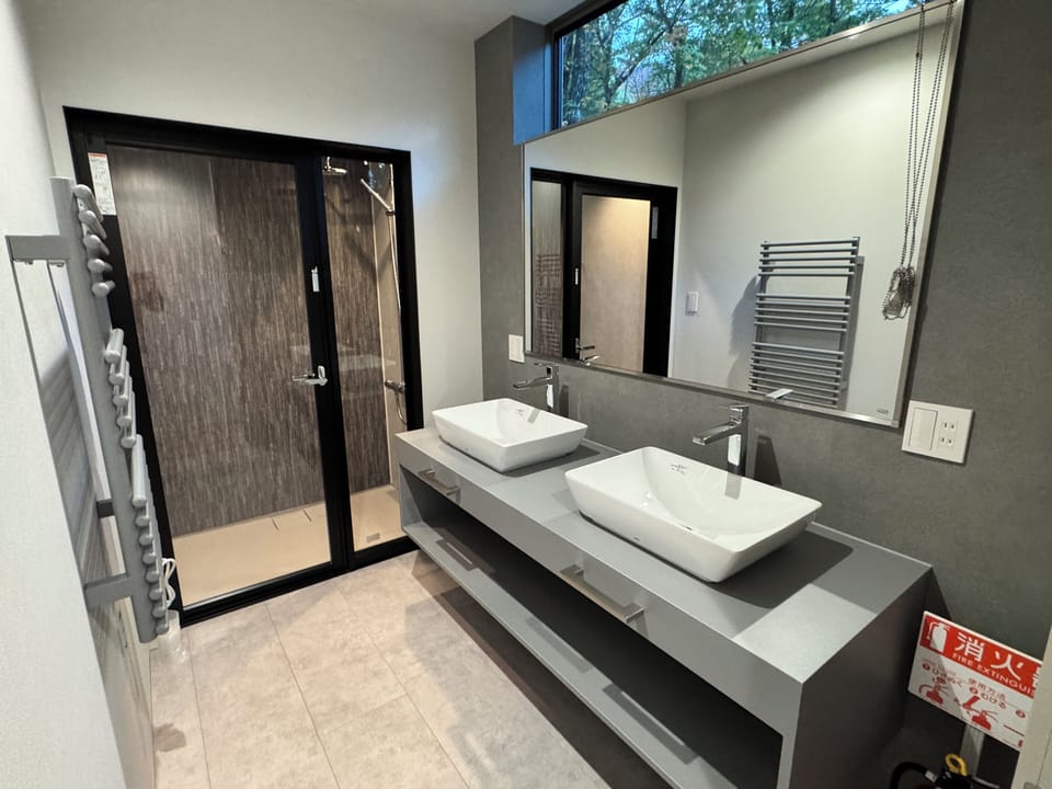 Luxury Villa, Mountain View | Desk, laptop workspace, blackout drapes, iron/ironing board