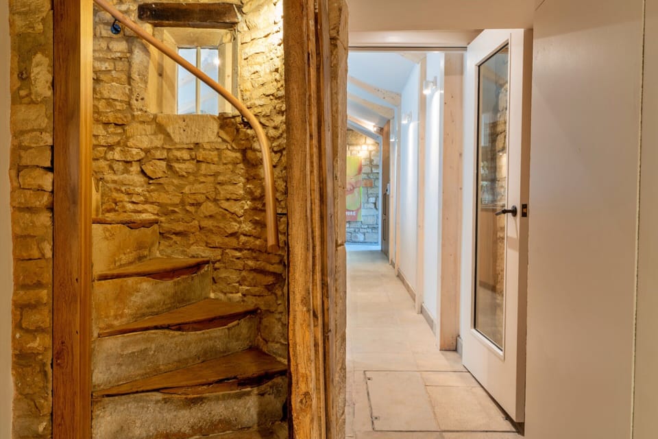 Holiday Home in Painswick, No Deposit House in Painswick