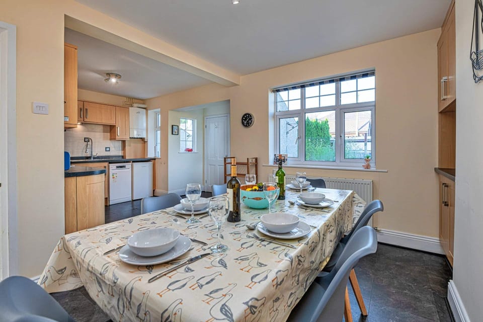 House | Dining