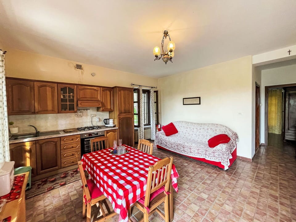 Home, Apartment, Balcony, Estate, Shade, Villa, Eco Hotel, Porch, Landscaping, Mansion