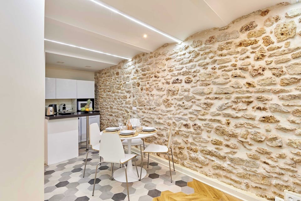 Apartment | Dining