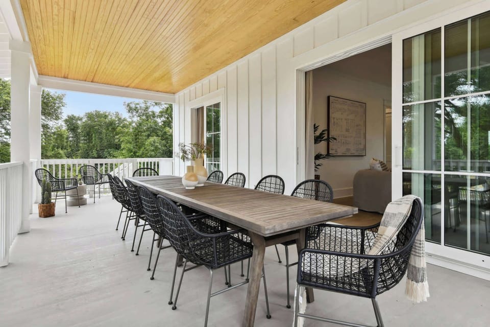 Home 3 | Balcony | Outdoor Dining Table | Tree Views | Second Floor
