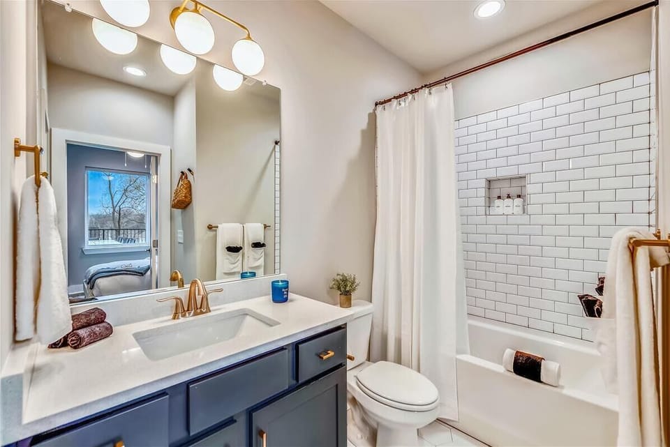 Units A, C & E | Bathroom 3 | Full Bathroom | Walk-In Shower + Tub | Serves Bedroom 3 | Same Layout Across All Three Units | Third Floor

