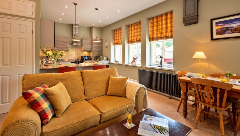 Apartment | Living area