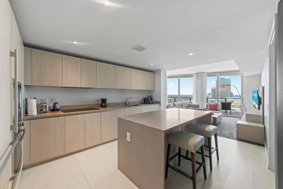 Fully equipped kitchen