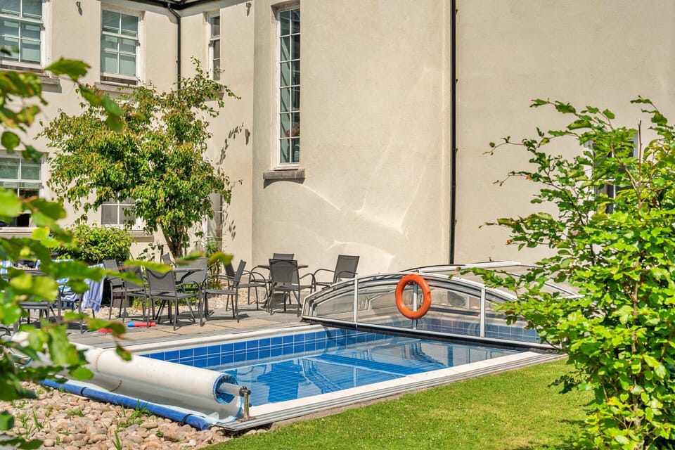 House | Pool | Outdoor pool, a heated pool