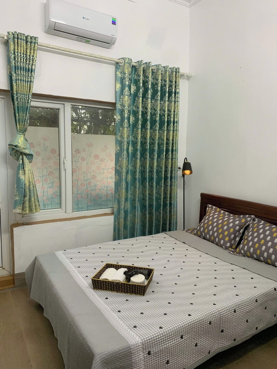 Basic Double Room, City View | Soundproofing