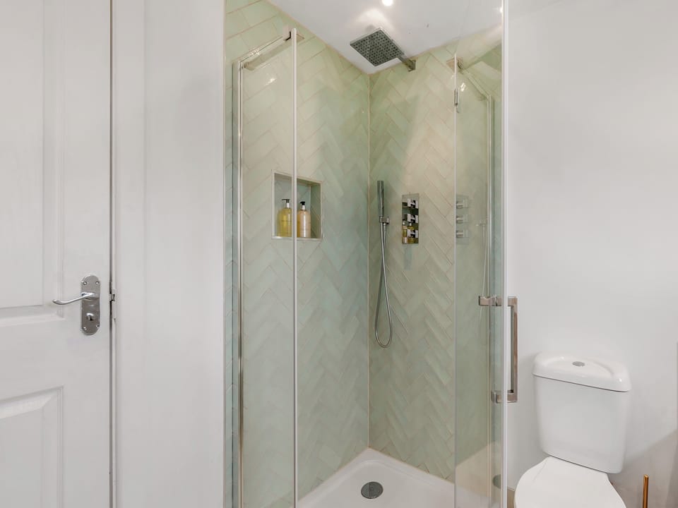 Bathroom | Beach House, Seaford
