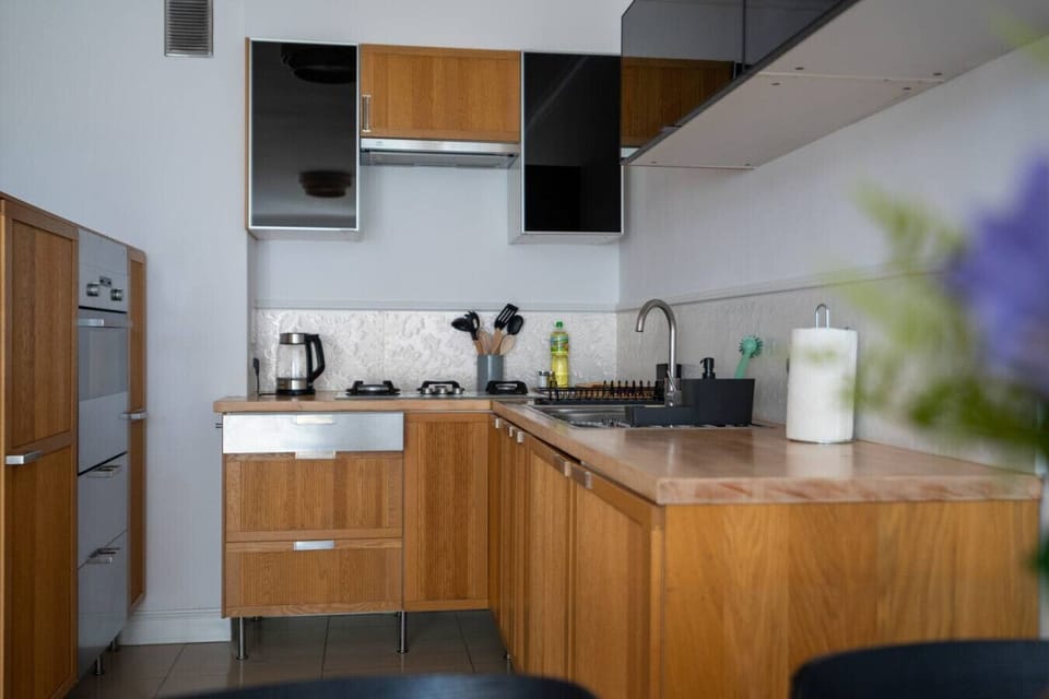 Kitchen | Book Now with RENTUJEMY.COM
