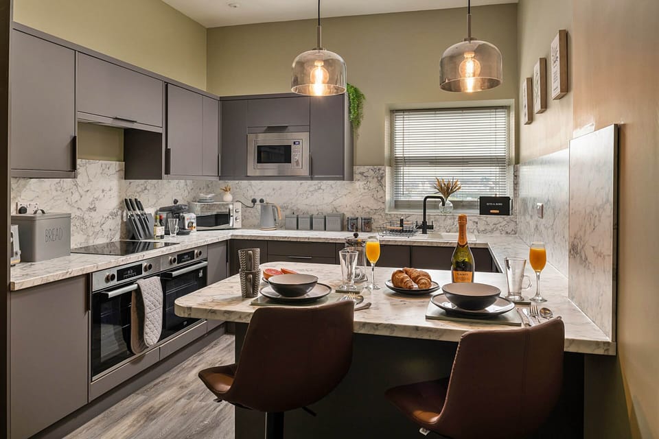 Apartment | Private kitchen | Cookware/dishes/utensils