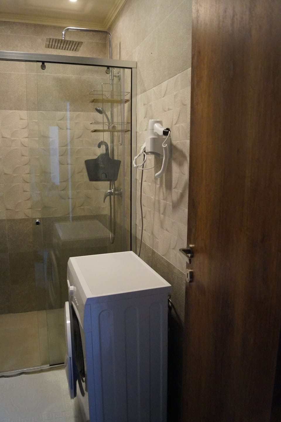 Bathroom with washing machine