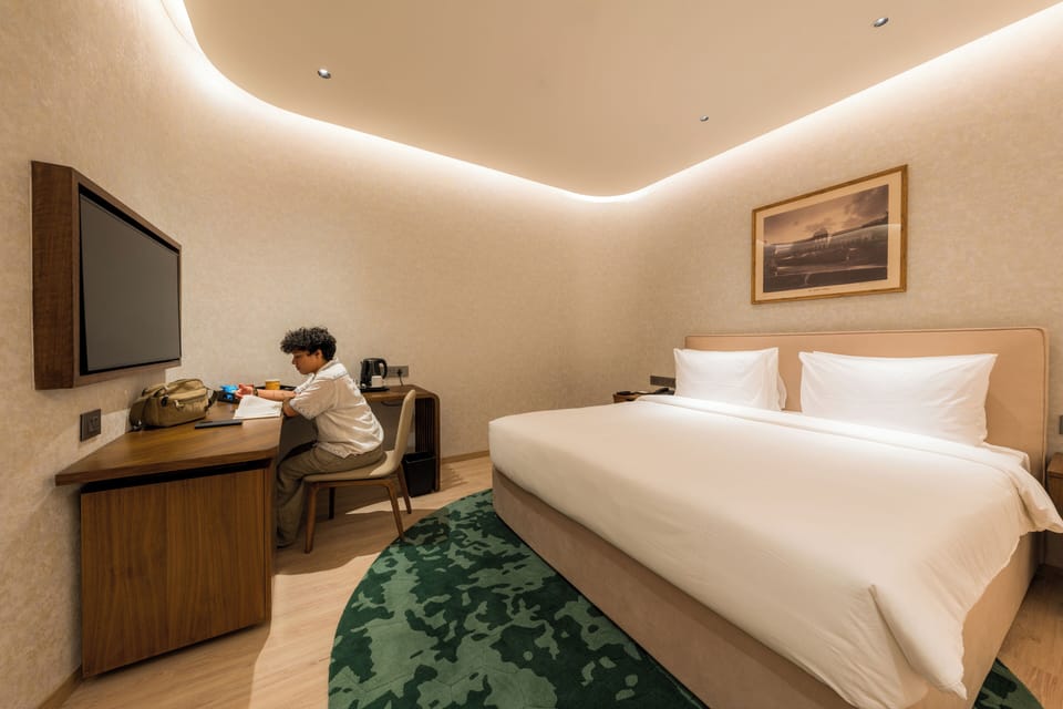 Minibar, in-room safe, individually furnished, desk