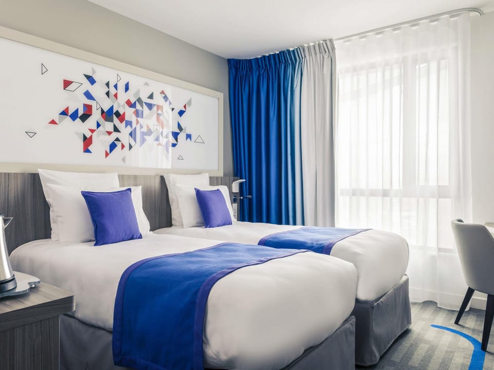Classic Twin Room, 2 Twin Beds | Premium bedding, minibar, in-room safe, desk