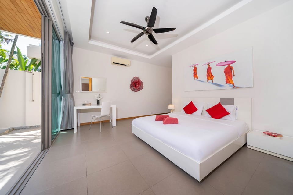 Exclusive Villa, 2 Bedrooms, Pool View | WiFi (free), bed sheets