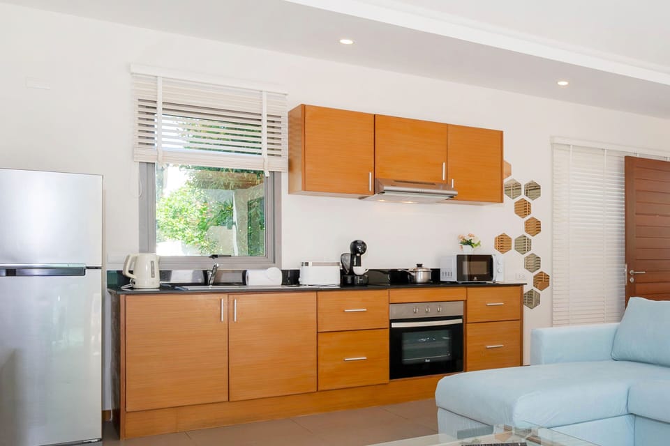 Exclusive Villa, 2 Bedrooms, Pool View | Private kitchen | Electric kettle, toaster