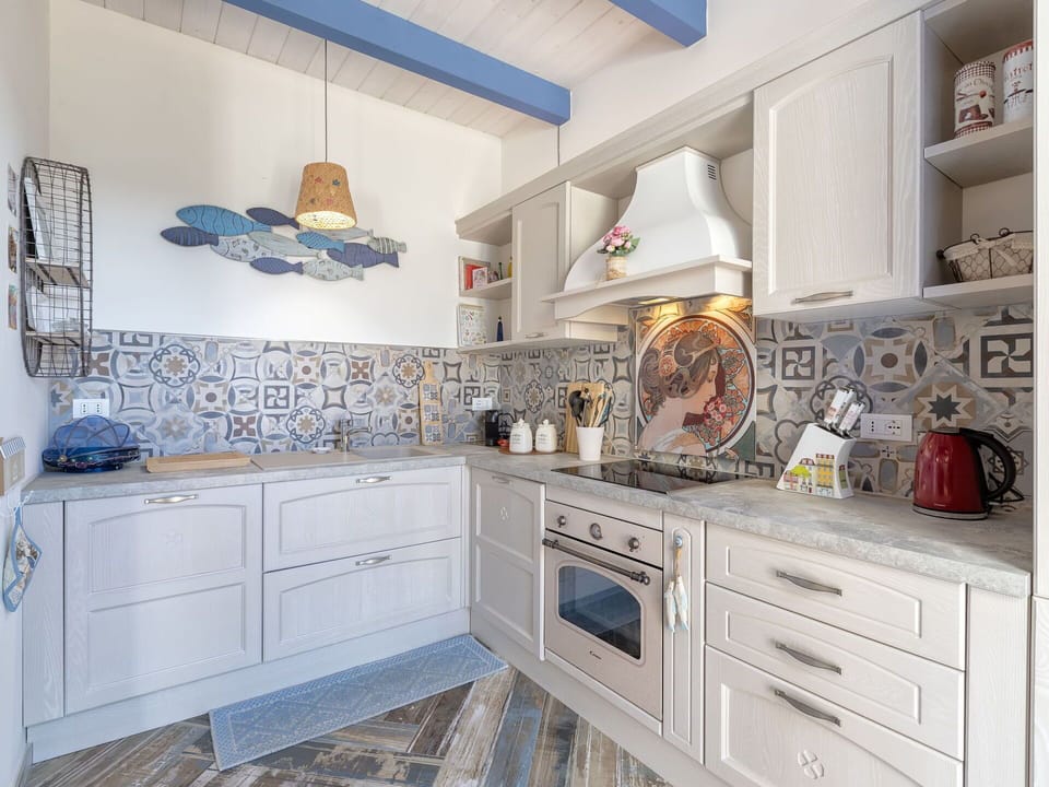 Furniture, Apartment, Chair, Wood Stain, Paint, Kitchen & Dining Room Table, Kitchen, Countertop, Major Appliance