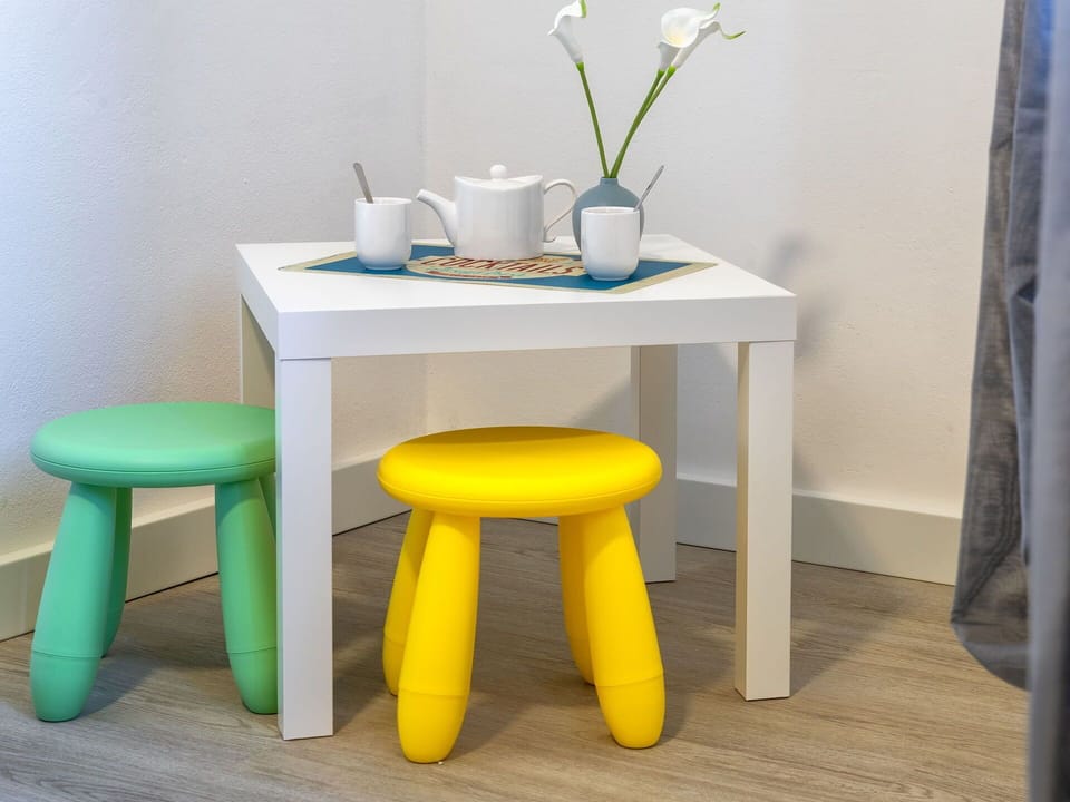 Furniture, Apartment, Chair, Wood Stain, Paint, Kitchen & Dining Room Table, Kitchen, Countertop, Major Appliance