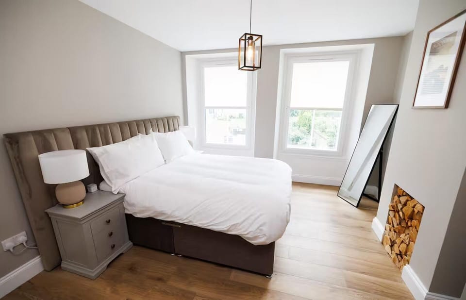 Stylish 3-bed Apartment in the Heritage Quarter Apartment in Dunfermline