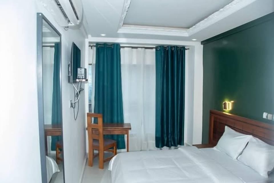 Twin Room, Courtyard View | Free WiFi