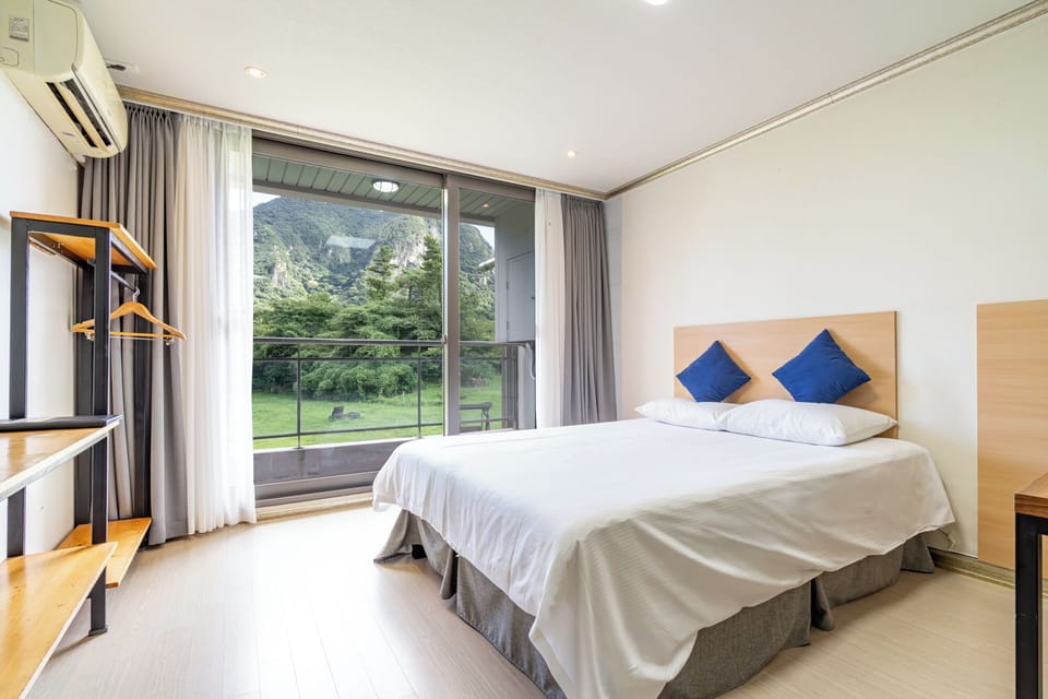 Standard Double Room | Soundproofing, free WiFi, bed sheets