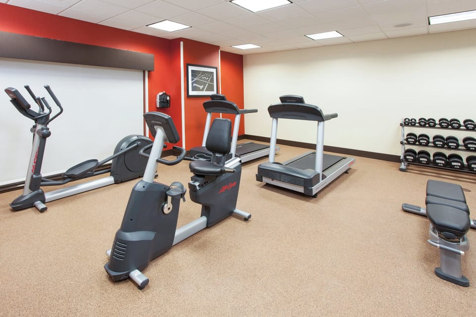 Holiday Inn Express & Suites Sandusky by IHG Hotel in Sandusky