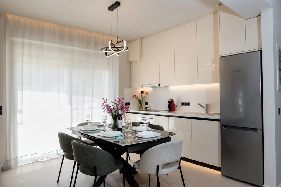 Villa, Mountain View | In-room dining