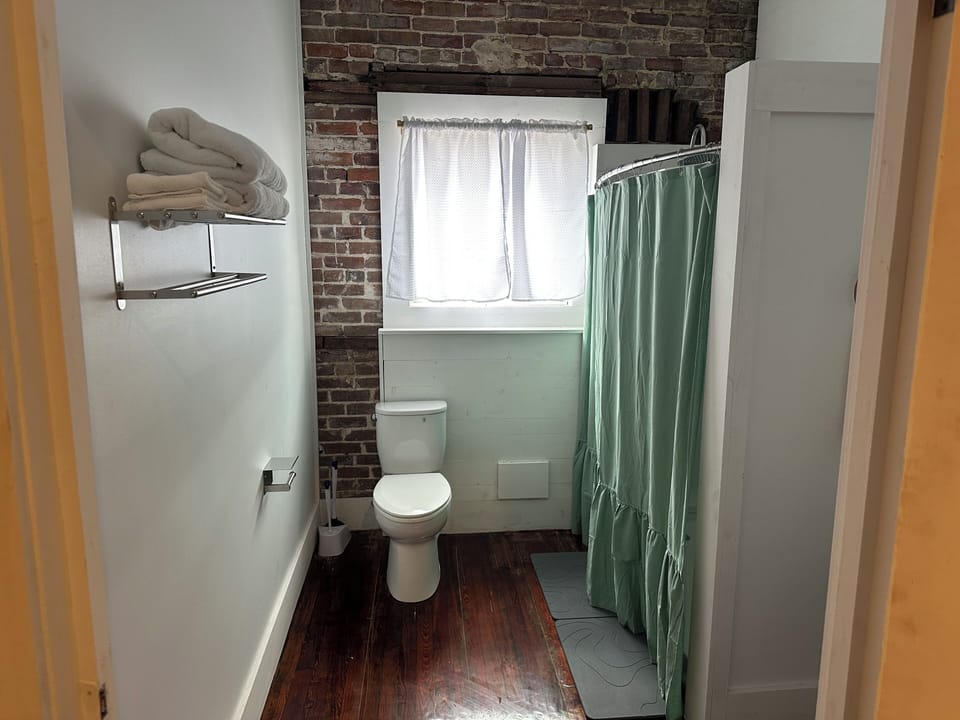 Spacious bathroom